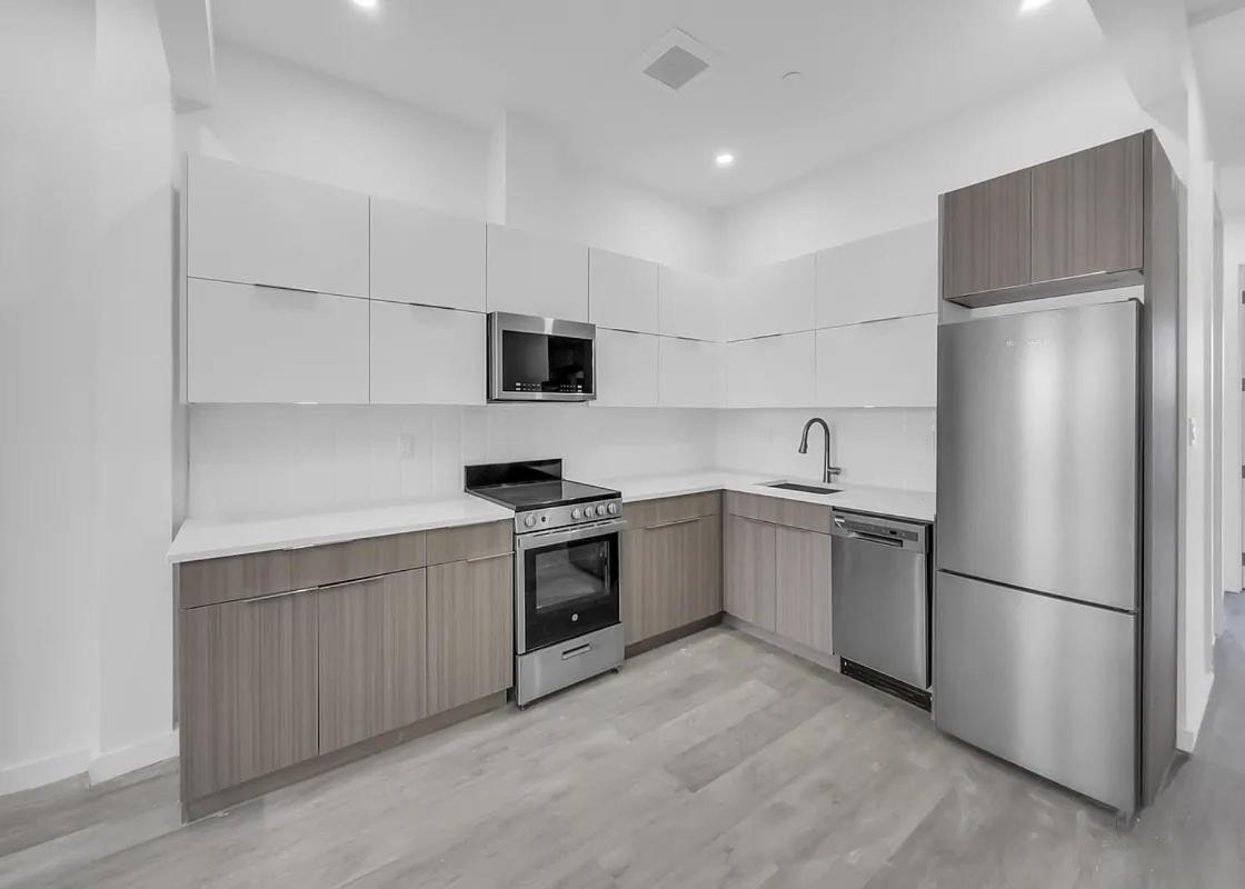 Near Manhattan Spacious Stunning New Modern Penthouse 3-bedroom Appartement *